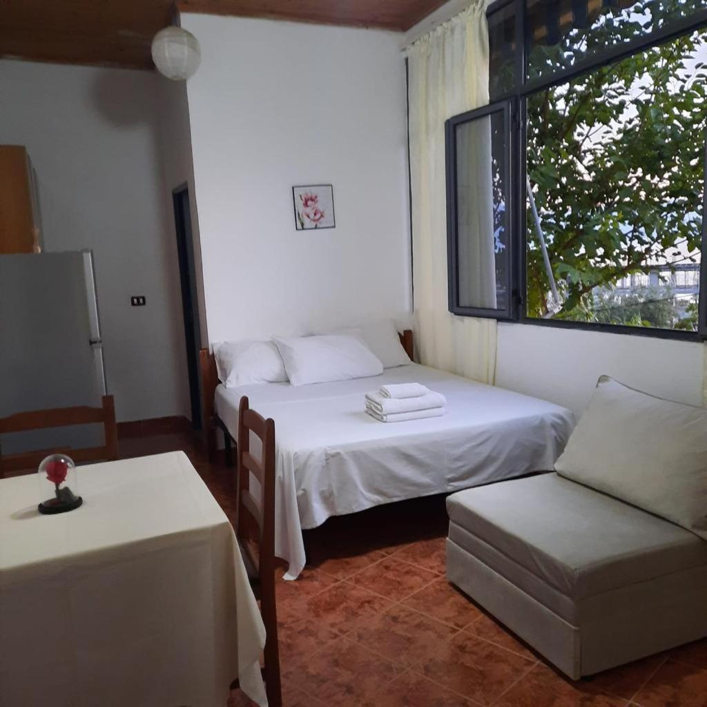 Sea Breeze 1 Appartement Vlorë